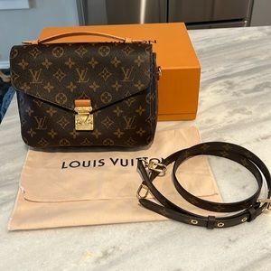 Louis Vuitton Pouchette Métis